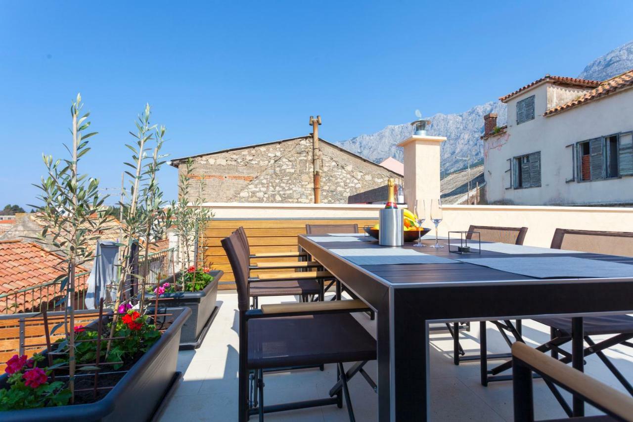 The Square Makarska, Lux App In The Heart Of The City Exterior foto